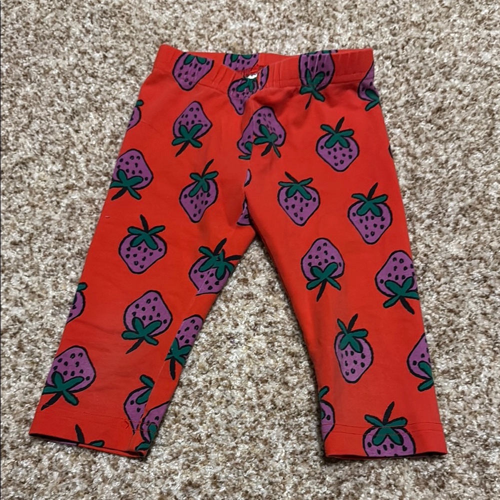 Strawberry Print Kids Capris